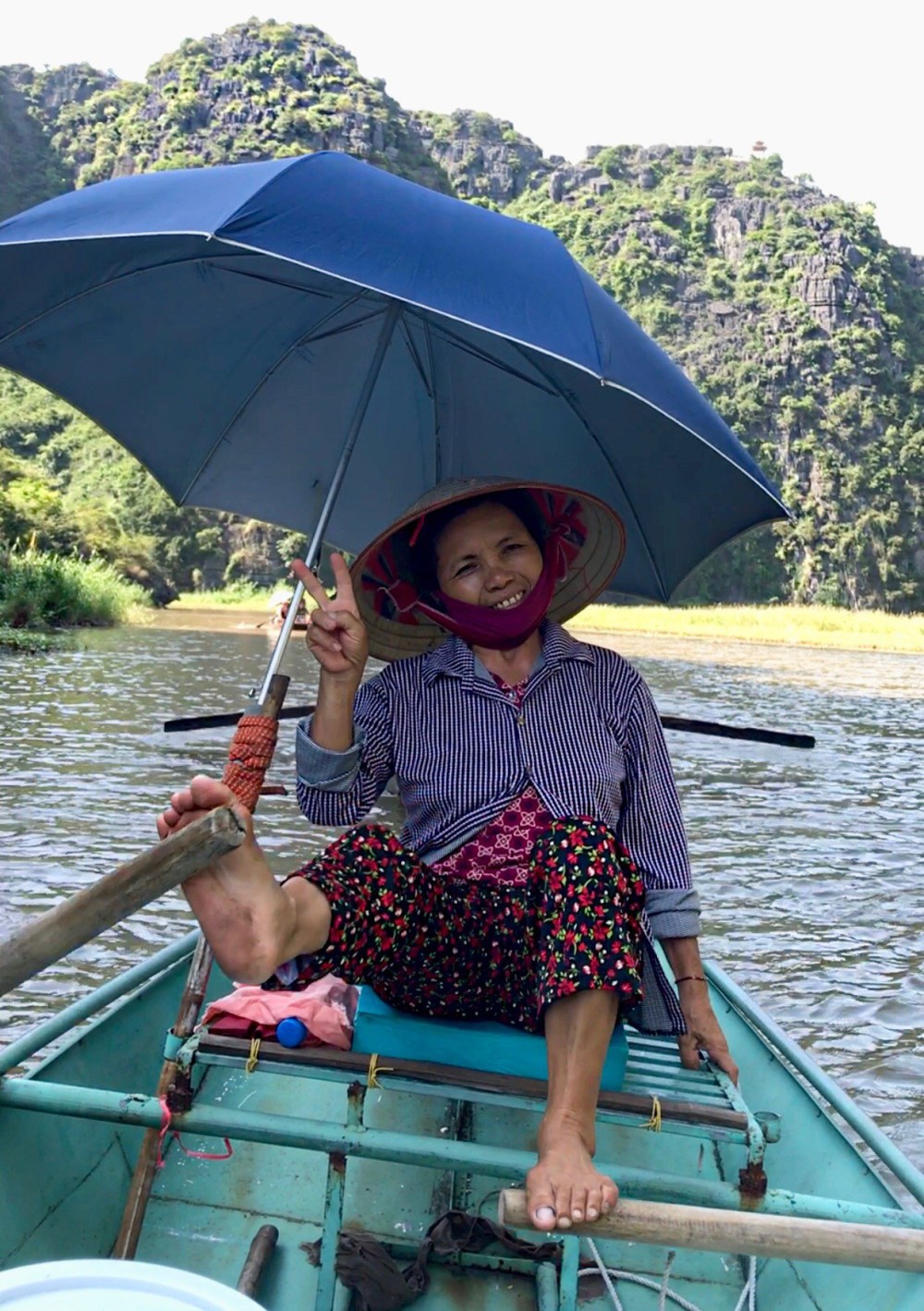 Facetune_23-02-2018-09-19-59